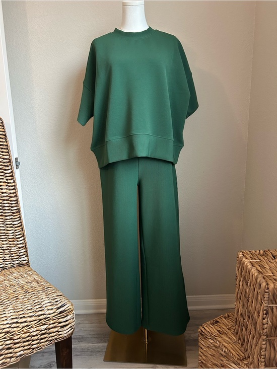 Zenana Outfitters Pants - Zenana Outfitters Deep Green Wide-Leg Two-Piece Set